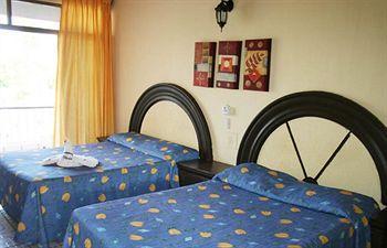 Hotel Villa Flores ริงกอน เด กัวยาบิโตส ภายนอก รูปภาพ